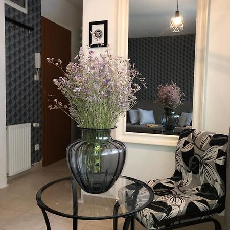 Downtown Rose Garden Apartments Whit Garage Opcional Будапеща Екстериор снимка