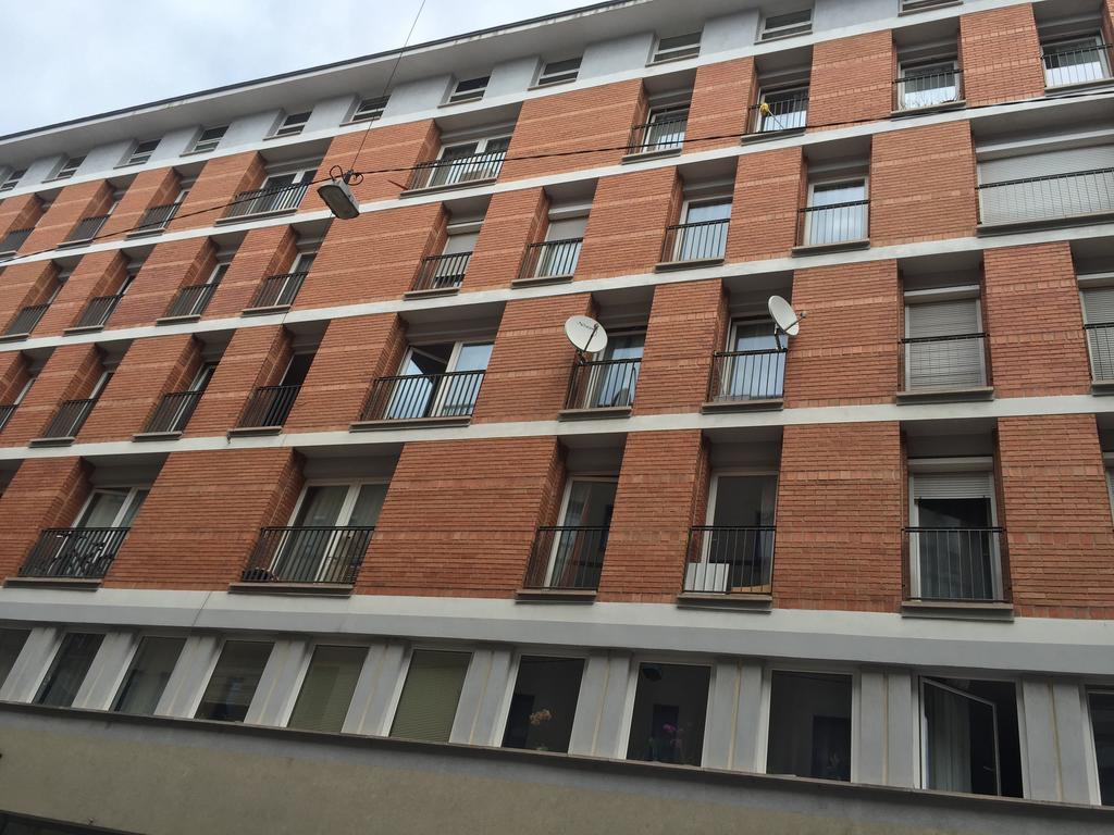 Downtown Rose Garden Apartments Whit Garage Opcional Будапеща Екстериор снимка